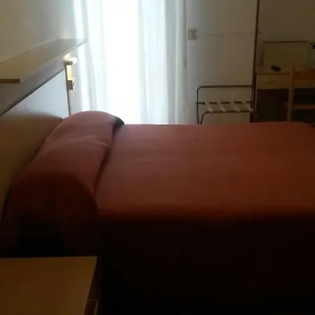 Patrizia 3* לאיגואליה