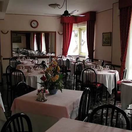 Hotel Patrizia 3*